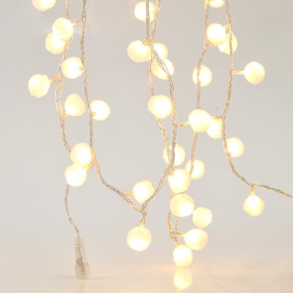 7822